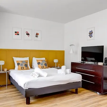 Apartament Eiffel Augustin Paryż